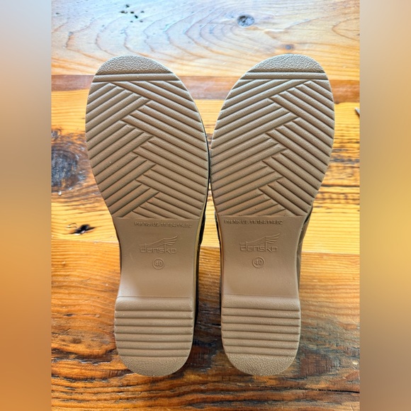 Dansko Bel Oiled Mule Clogs Size 40 US 9.5 Brown - Picture 4 of 9